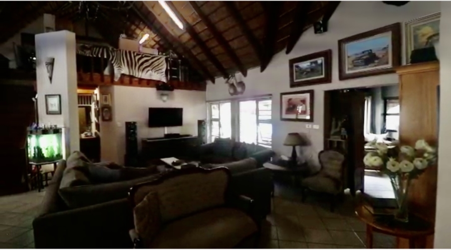 3 Bedroom Property for Sale in Flamwood North West